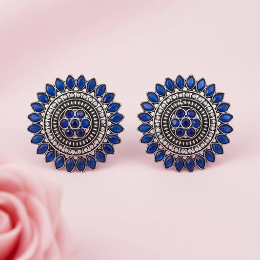 Traditional twish stud earring (Blue)