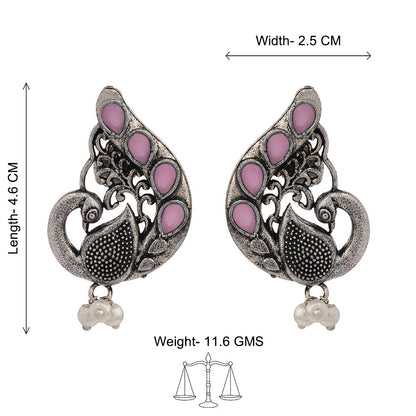 Ferocious Feathers stud earrings (Baby Pink)