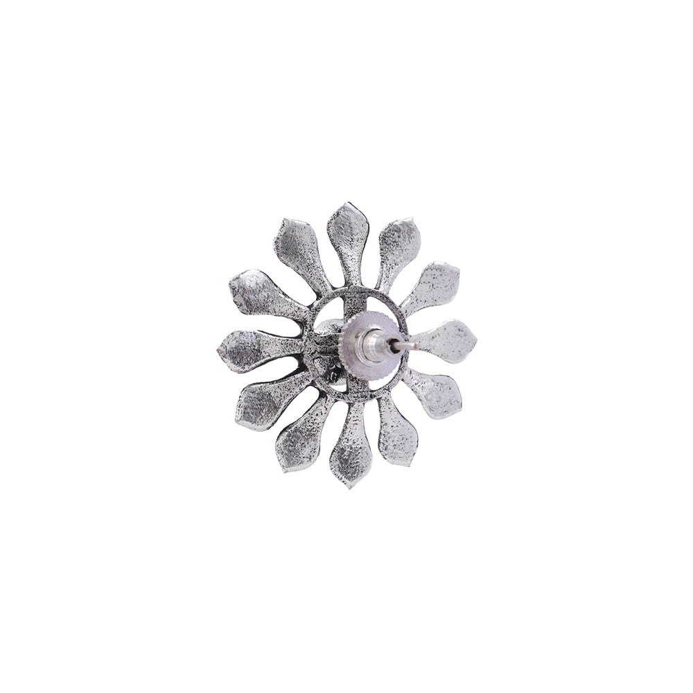FlowerLoom Stud Earrings - Baby Pink