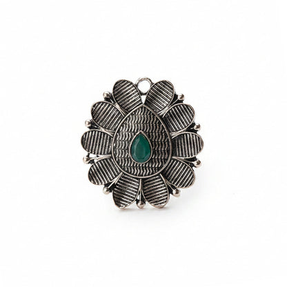 PetalStone oxidised ring (Green)