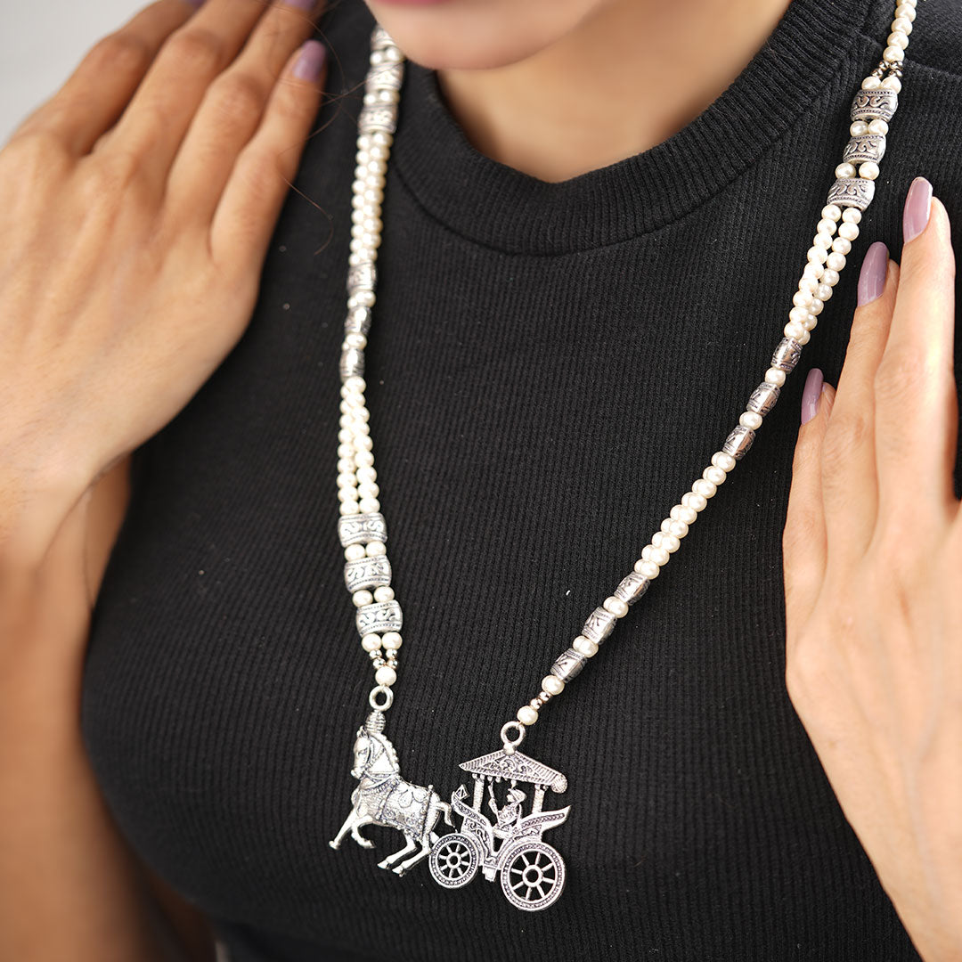 Royal ride statement pendant neckpiece (White)