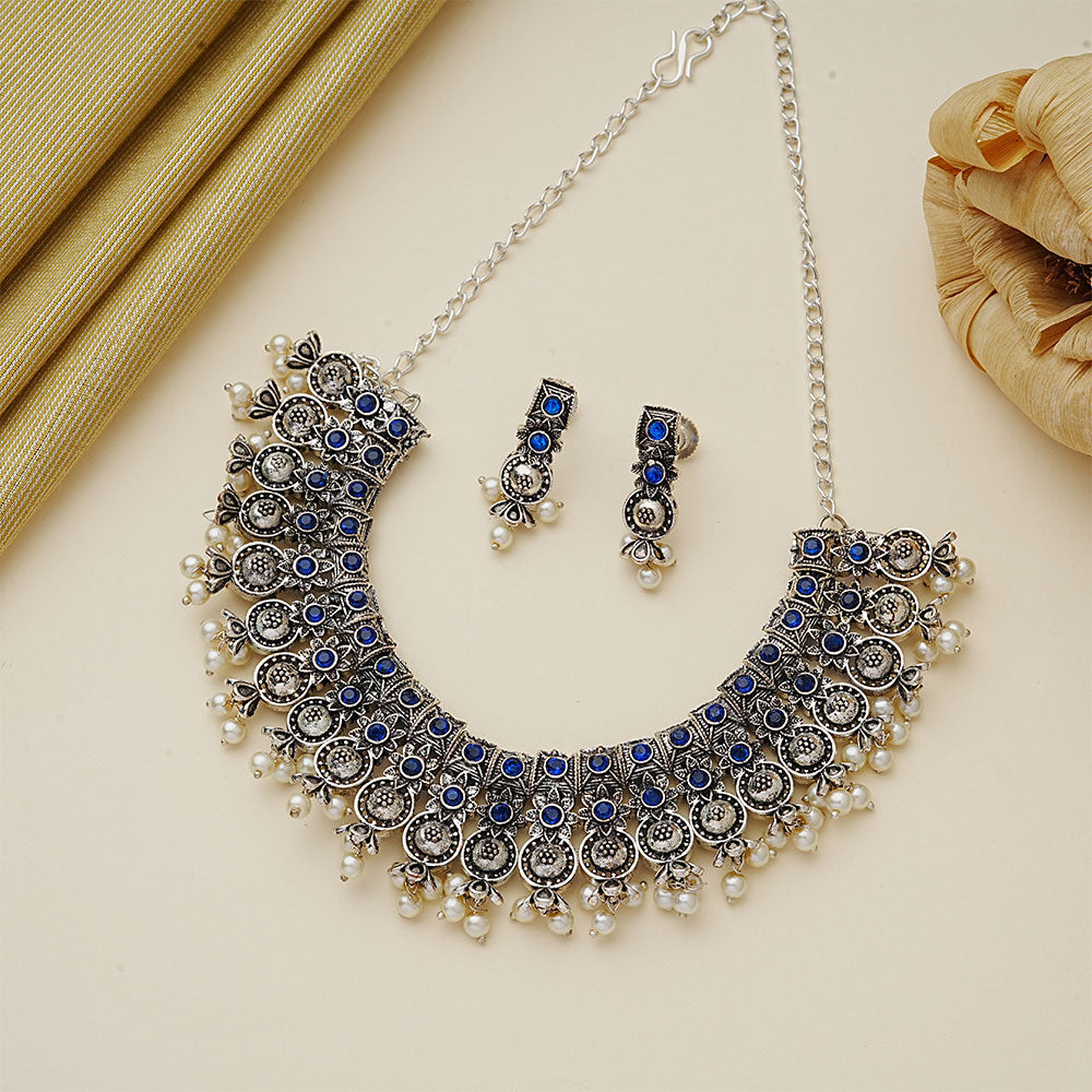 Ancient spark pearl chain neckpiece (Blue)