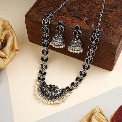 Mystic moon stone studded chain neckpiece (Black)