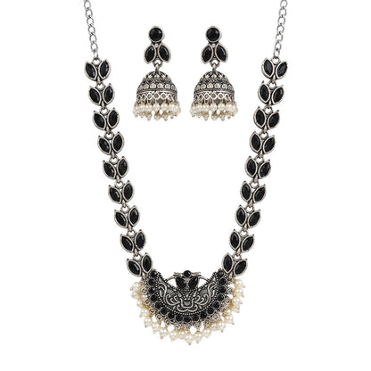Mystic moon stone studded chain neckpiece (Black)
