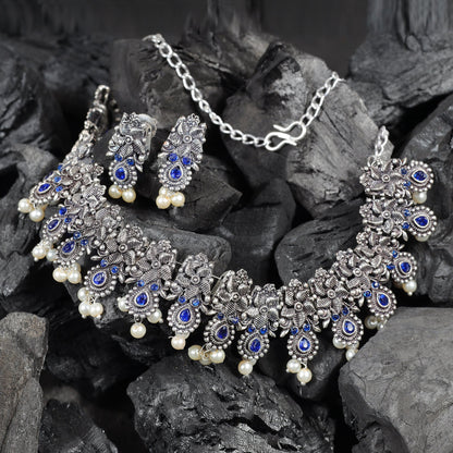 Regal blossom oxidisd chain neckpiece (Blue)