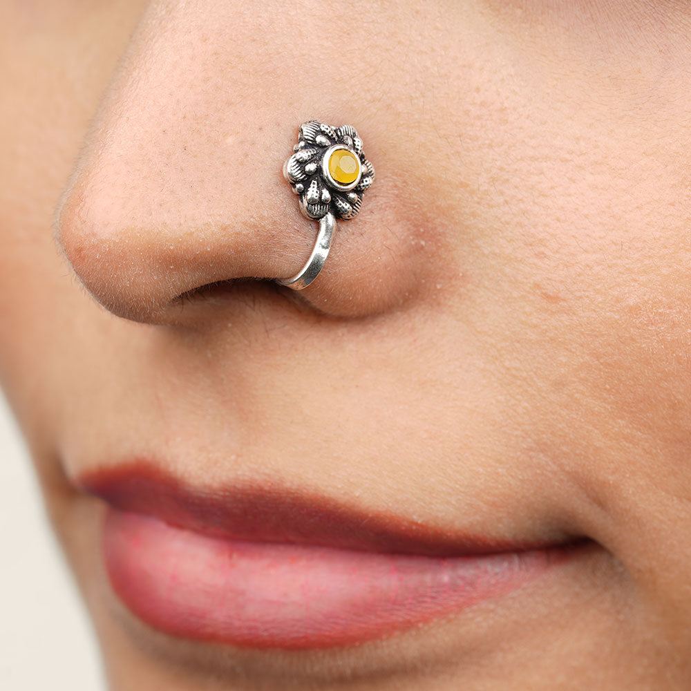 Stone Studded Beautiful Nosepin