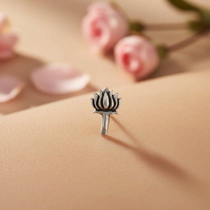Stone Studded Beautiful Nosepin