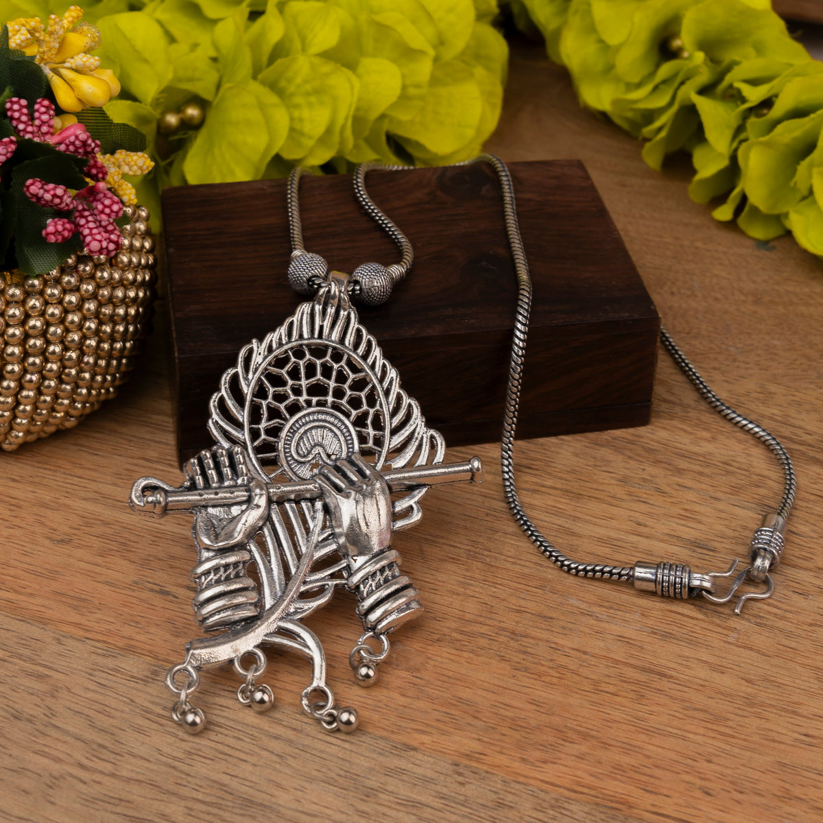 Sacred symphony oxidised chain neckpiece (Silver)
